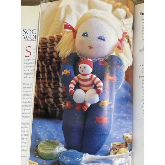 Sock Doll Workshop: 30‎ Delightful Dolls to Create and Cherish Hardback Book - Picture 7 of 7